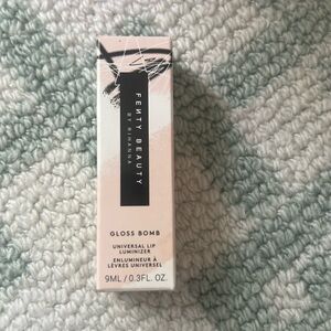 Fenty gloss bomb in Cheeky (NEW)